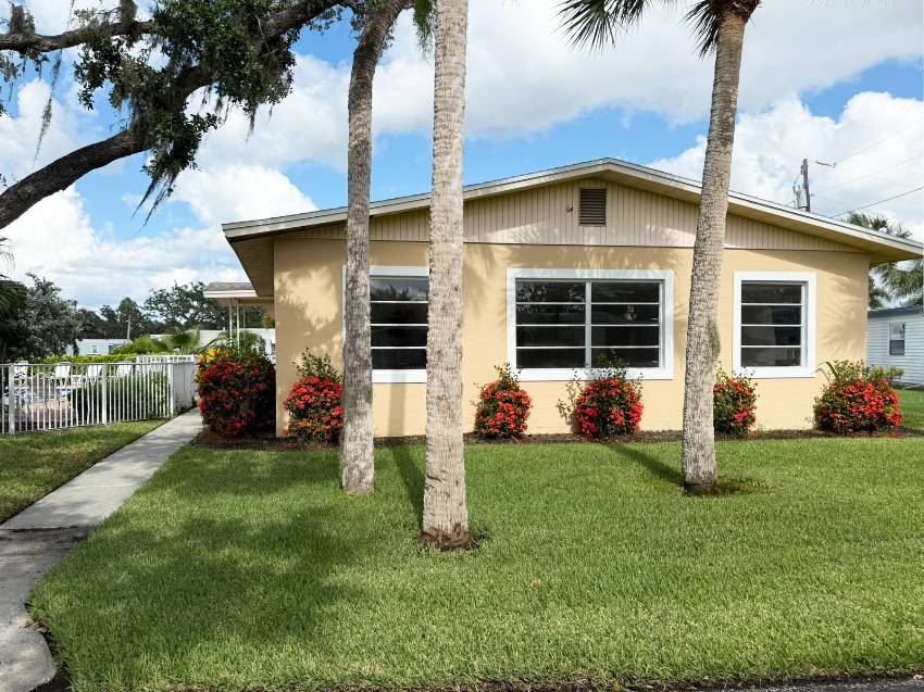 Palm Grove - Mobile Home Community